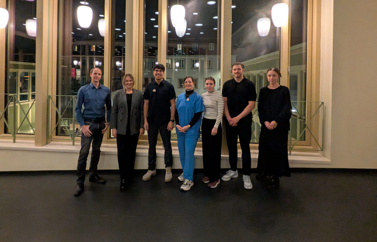 Gruppenfoto Mitarbeitende CEG und Studierende THWS